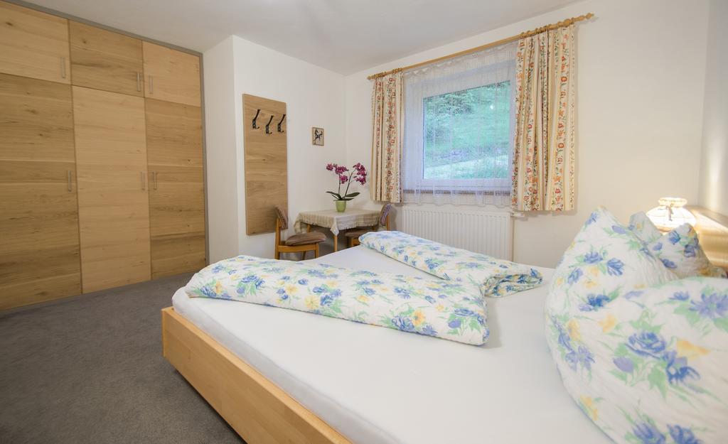 Ferienwohnung Pension Tirol Бихлбах Екстериор снимка