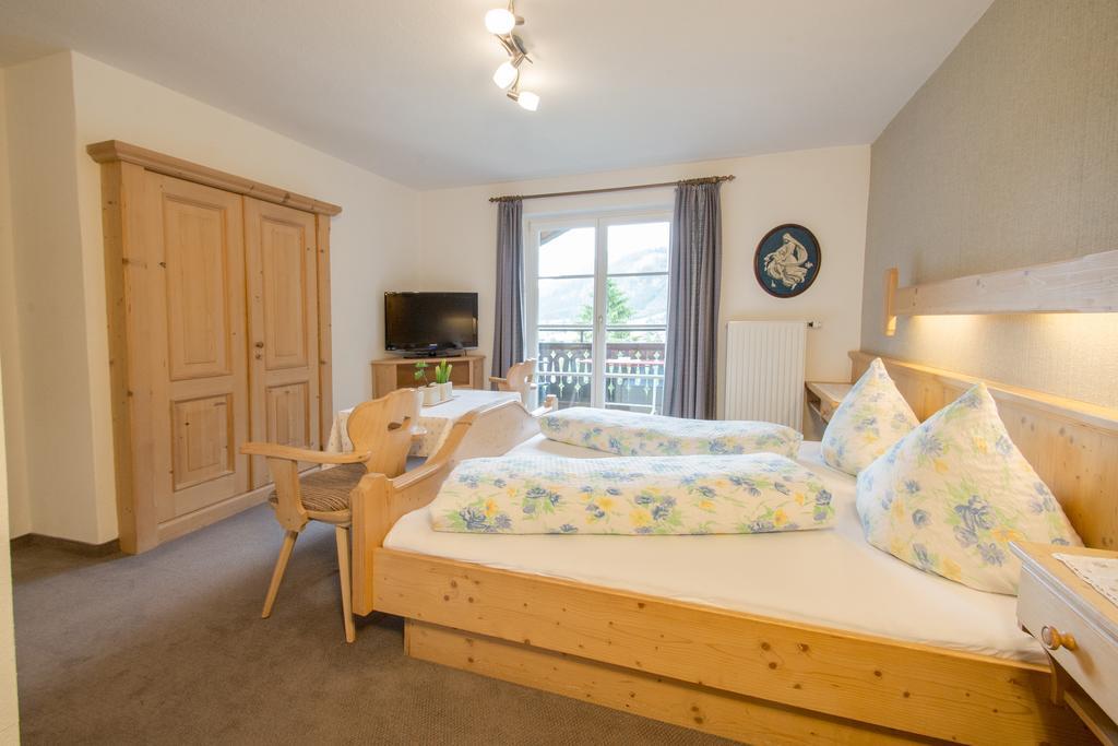 Ferienwohnung Pension Tirol Бихлбах Екстериор снимка